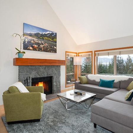 Painted Cliff 11 | Dog Friendly! Ski-In Ski-Out Benchlands Townhome W/ Hot Tub & Fireplace Whistler Eksteriør billede