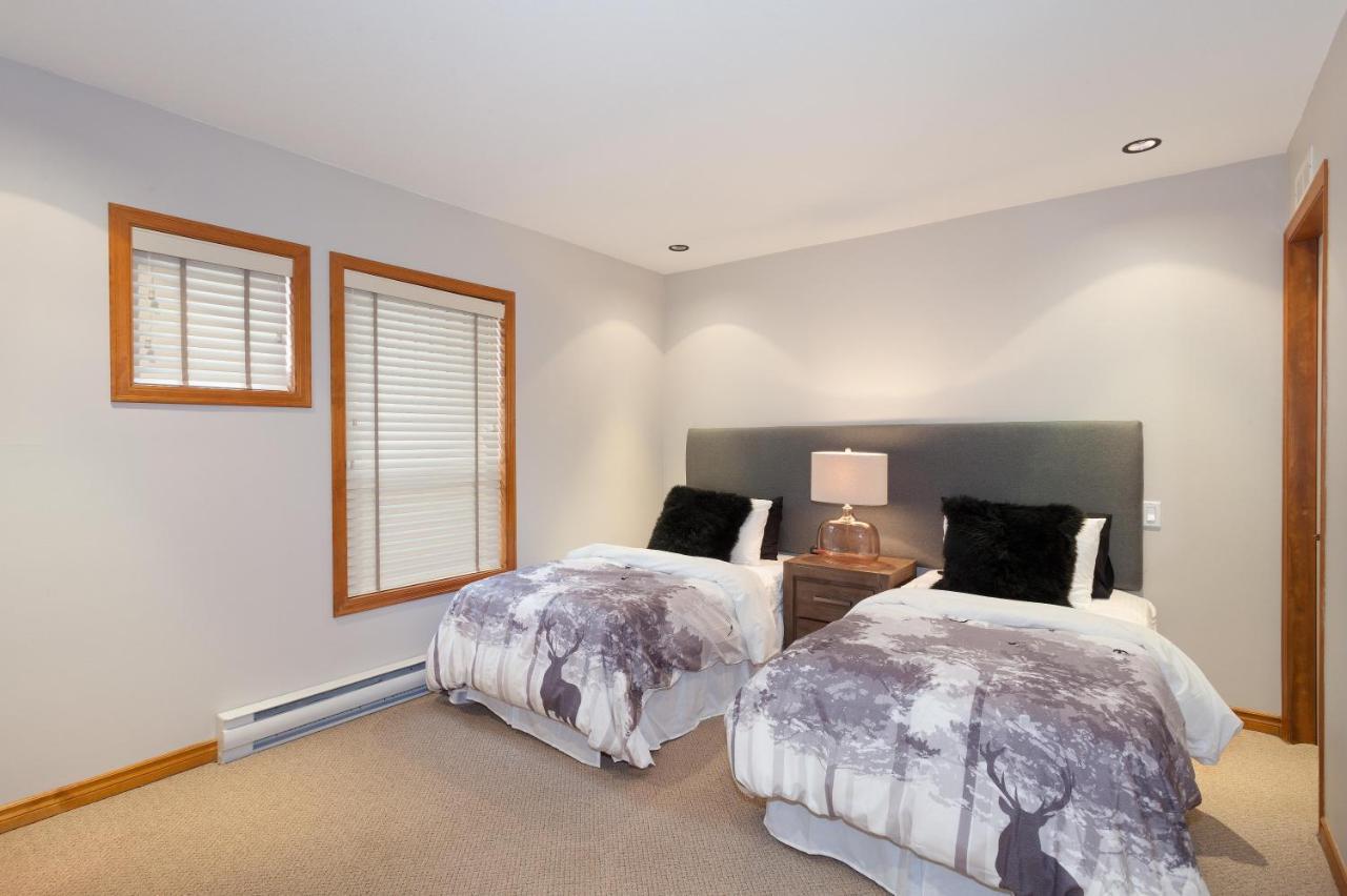 Painted Cliff 11 | Dog Friendly! Ski-In Ski-Out Benchlands Townhome W/ Hot Tub & Fireplace Whistler Eksteriør billede
