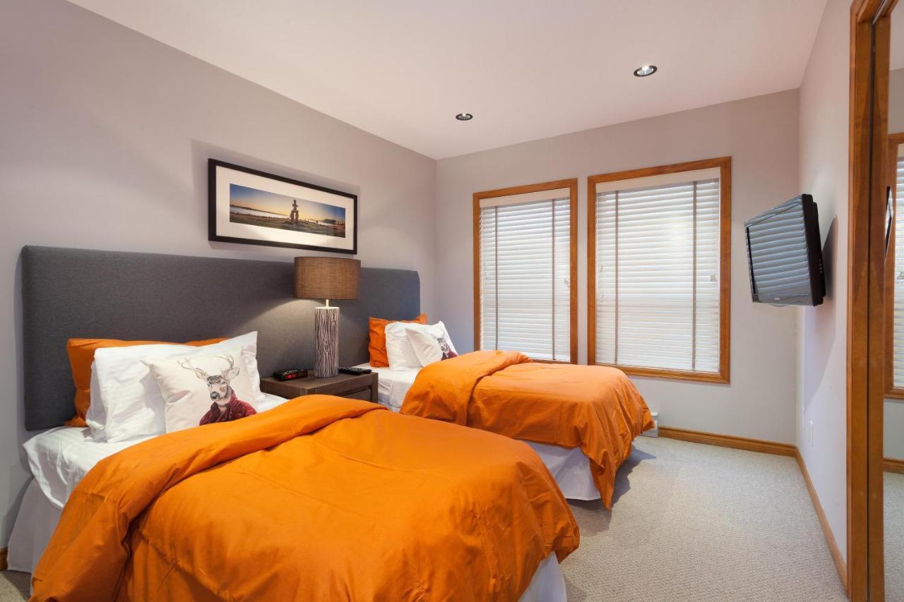 Painted Cliff 11 | Dog Friendly! Ski-In Ski-Out Benchlands Townhome W/ Hot Tub & Fireplace Whistler Eksteriør billede
